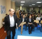 El presidente del PP de Pontevedra, Rafael Louzn, en una reunin de la junta provincial. 