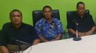 Lisala Folau, en el centro, con otros compa�eros