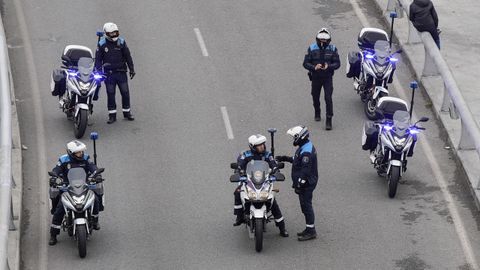 Policas locales de Ourense, en el dispositivo de la carrera de San Martio.