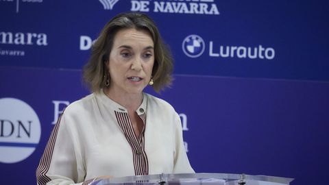 Cuca Gamarra durante la IV edici�n de los Cursos Europeos de Verano, en el Colegio de M�dicos de Pamplona