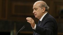 El ministro del Interior, Jorge Fern�ndez D�az, interviene en el Congreso, en la sesi�n que aprueba el proyecto de Ley de Seguridad Ciudadana.