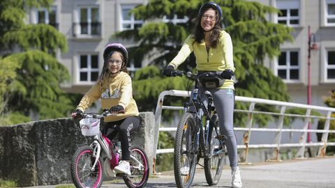 Paseando por Carballo en el d�a de la madre