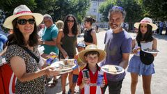 Msica y sardinas para seguir animando las Fiestas de Ribeira