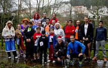 Imagen de un animado grupo de participantes en la carrera celebrada el pasado a�o.