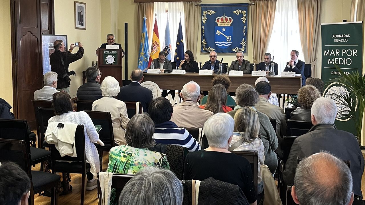 Mar por Medio analiza el papel del periodismo de proximidad en la proyección, desde la local a la internacional, del Camiño de Santiago