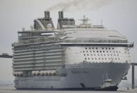 El crucero m�s grande del mundo, el �Harmony of the Seas�, en Saint-Nazaire. 