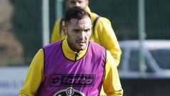 Fari�a entrena con el grupo