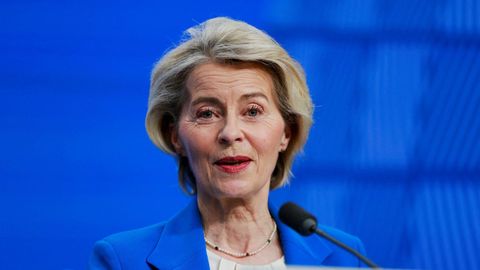 La presidenta de la Comisi�n Europea, Ursula von der Leyen, en una rueda de prensa en Bruselas el pasado 19 de diciembre.