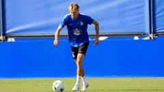 Jonathan Asp Jensen, durante un entrenamiento con el Deportivo.