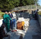 El edil Klaus Brey visit� las obras de la caseta de los nuevos dep�sitos.