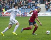 El Pontevedra venci� a la Cultural Leonesa en la primera vuelta tras remontar un gol de Aketxe. 