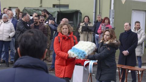 A la izquierda, Amelia Prez, secretaria general de CC.OO. en Galicia, con la concejala Mamen Pieltain