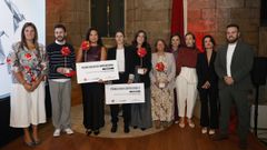 Premiados y miembros de la directiva de AJE, en la foto de grupo de los premios entregados en Celanova