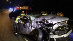 Estado en el que qued� el coche en el que viajaban los fallecidos, un Opel Corsa