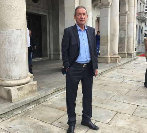 El presidente asegura que para el Racing y para la ciudad ser�a bueno subir a Segunda.