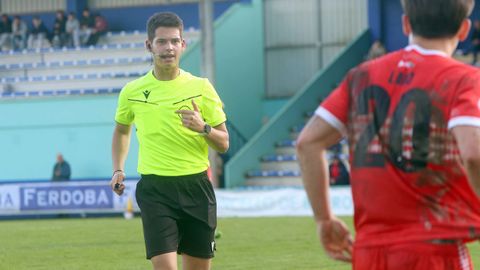 Partido de Tercera Federaci�n entre el Boiro y el Gran Pe�a