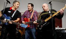 Los integrantes de la banda rockabilly The Killer Cats volvieron a participar en el Live in Cances.
