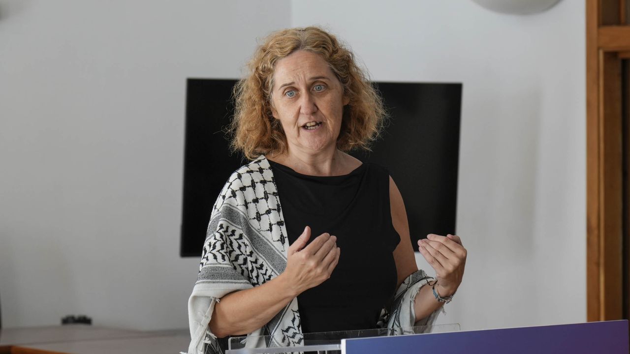Homenaje a Paula Carballeira en la Esadg de Vigo