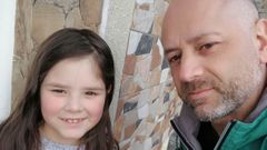 Imagen de Desi con su padre