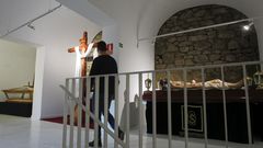 �ltimos preparativos para la exposici�n permanente de la Semana Santa de Ferrol