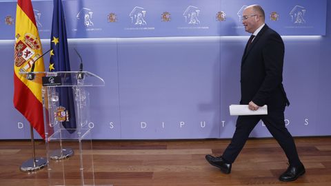 El portavoz del Grupo Parlamentario del PP en el Congreso, Miguel Tellado, este martes en una rueda de prensa en la C�mara Baja.