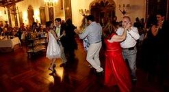 La cena-baile del Hostal dos Reis Cat�licos estuvo muy animada el a�o pasado.