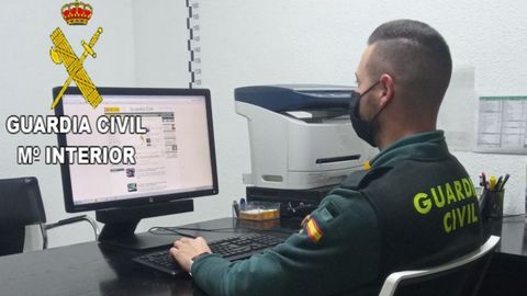 Un agente en tareas de investigaci�n