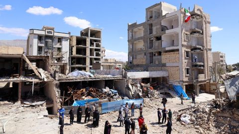 Un barrio residencial de Karaj destruido por los ataques