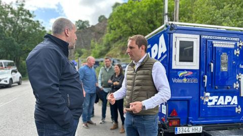 Adri�n Pumares en la salida del rally de la Subida al Fito.