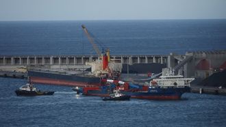 Imagen de Langosteira, el puerto exterior de A Coru�a