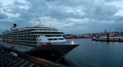 El buque dispone de apartamentos que se comercializan por un precio que va de uno a seis millones de euros.