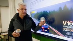 Toxeiro�explica nas charlas que imparte pola comarca que visualmente non se distingue cales valen e cales non