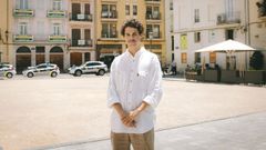 El arquitecto pontevedr�s Manuel Bouzas, en plaza M�sico L�pez-Ch�varri de Valencia, donde instalar� el pabell�n �Mediterr�neo�
