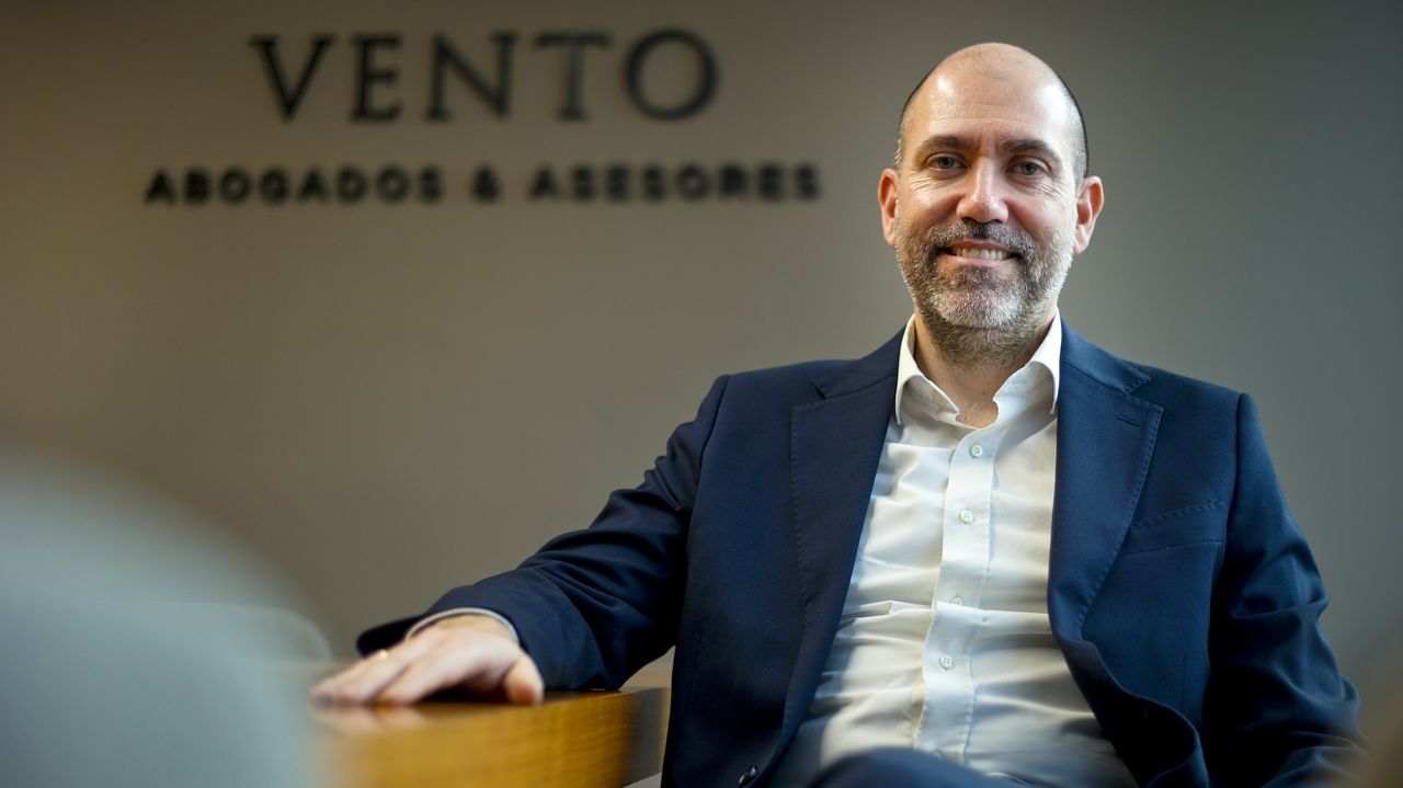 Tomás Dapena, del grupo Vento: «Nuestro proyecto es nacional, aunque con un profundo arraigo en Galicia»