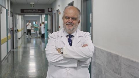 Andr�s Soto, la semana pasada, en los pasillos del Hospital Cl�nico de Santiago