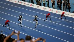 Varios androides b�pedos ya han logrado superar las marcas mundiales humanas en las pruebas de 100, 400 y 1.500 metros lisos, as� como en salto de longitud.