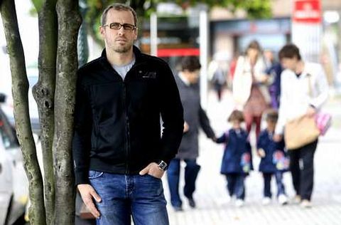 El vigu�s Carlos D�az pedir� da�os y perjuicios por la pr�tesis que le colocaron en el 2006.