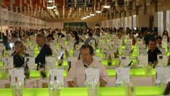 Cata de vinos en uno de los pabellones de Fenavin, en una de las �ltimas ediciones