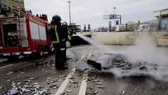 Caos de tr�fico en Vigo por la protesta de los marineros