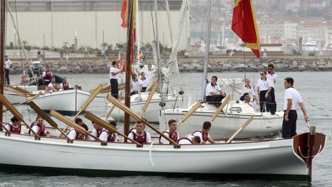 Alumnos de la Escuela Naval Militar de Mar�n, el pasado julio, coincidiendo con la llegada del buque escuela Juan Sebasti�n de Elcano