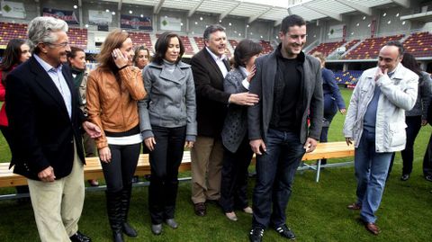 Presentaci�n del PP de Pontevedra en Pasar�n, junto a Telmo Mart�n.