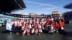 Miembros del club Crocha CF, en Bala�dos