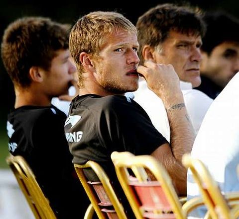 Yoel Rodr�guez se retir� mediado el partido para hacer las maletas.