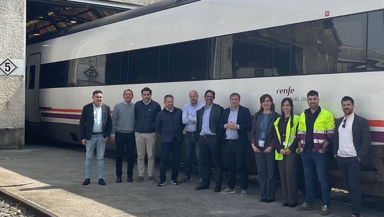 Renfe renovará dos naves de sus talleres de mantenimiento de trenes en Ourense con una inversión de cuatro millones y medio de euros
