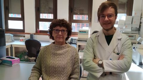 Los investigadores de la Universidad de Oviedo Ana Su�rez D�az y Javier Rodr�guez Carrio