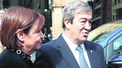 Francisco �lvarez Cascos y Carmen Moriy�n