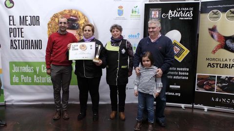 La Allandesa, ganadora del primer campeonato del Mejor pote asturiano