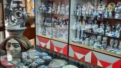 Piezas de Sargadelos que vende en Navia una joyer�a en liquidaci�n