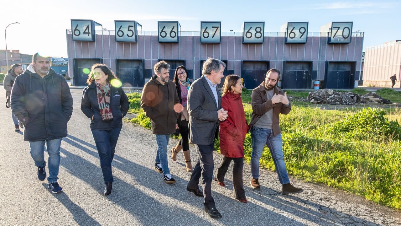 Mar cederá una parcela en el puerto de Rianxo para crear un aparcamiento