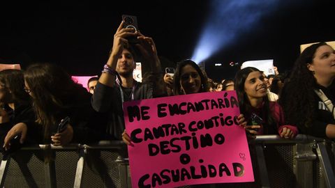 M�s de 20.000 asistentes al concierto de Melendi en el Caudal Fest